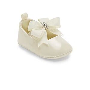 Baby Girls Cream Bow Patent Dress Shoes - 6/9M